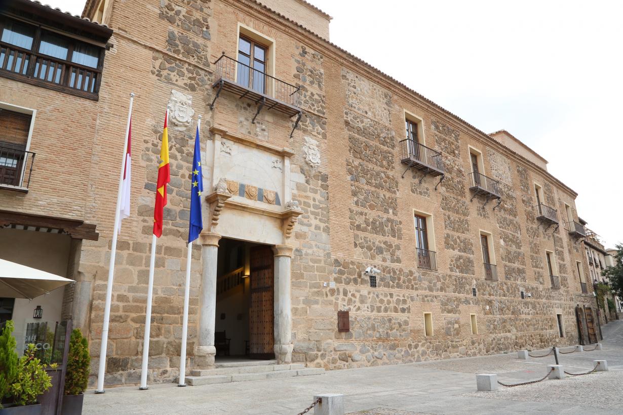 LA JUNTA DE COMUNIDADES DE CASTILLA LA MANCHA INSISTE EN DENOMINACIONES OBSOLETAS